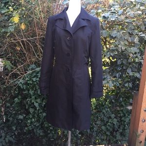 Bebe trench coat medium